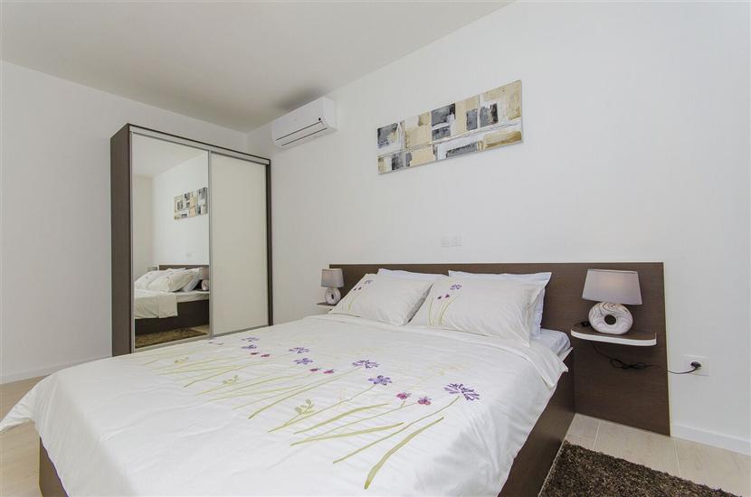 Apartment A3, for 6 persons