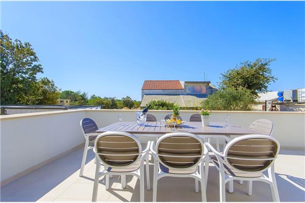 Apartment A1, for 8 persons