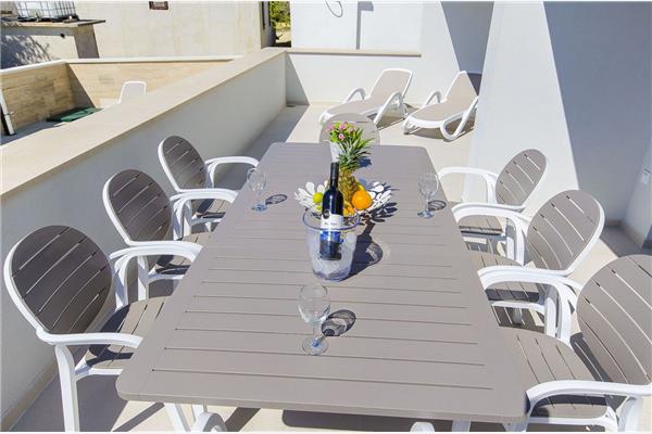 Apartment A1, for 8 persons