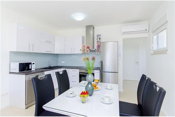 Apartment A3, for 6 persons