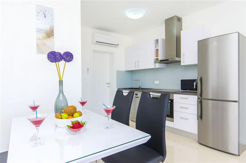 Apartment A2, for 5 persons