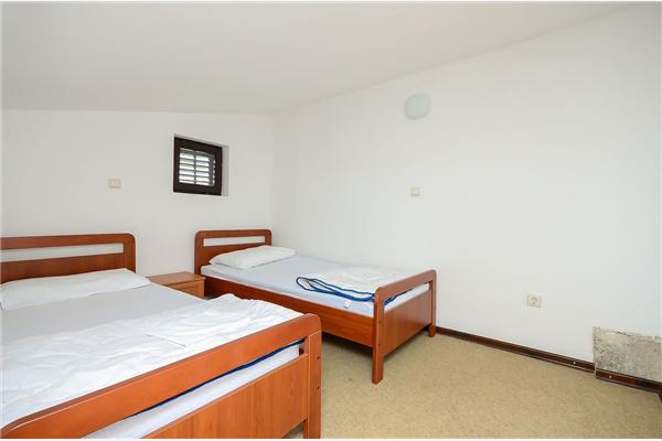 Apartment A2, for 4 persons