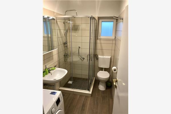 Apartment A1, for 7 persons