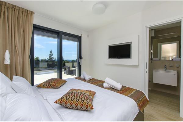 House K1, for 8 persons