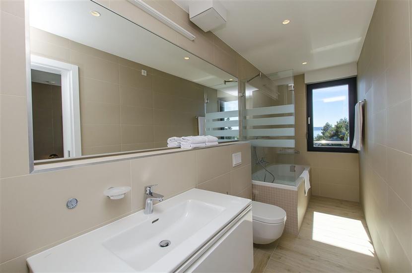 House K1, for 8 persons