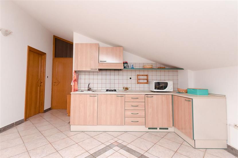 Apartment A2, for 6 persons