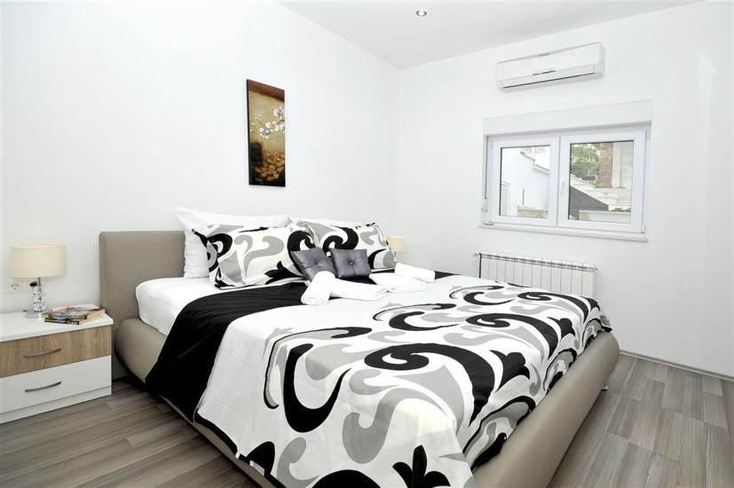 House K1, for 8 persons