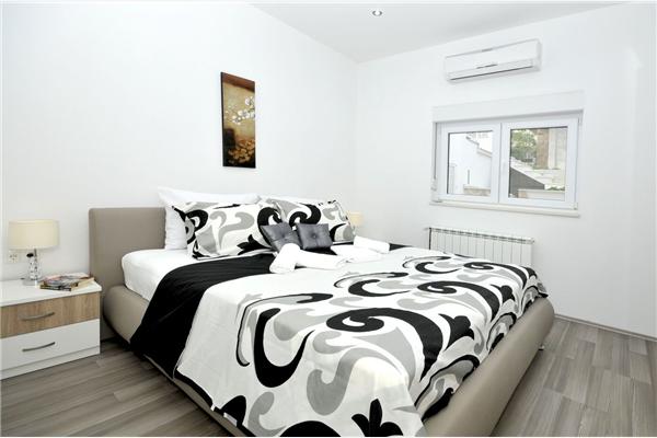 House K1, for 8 persons