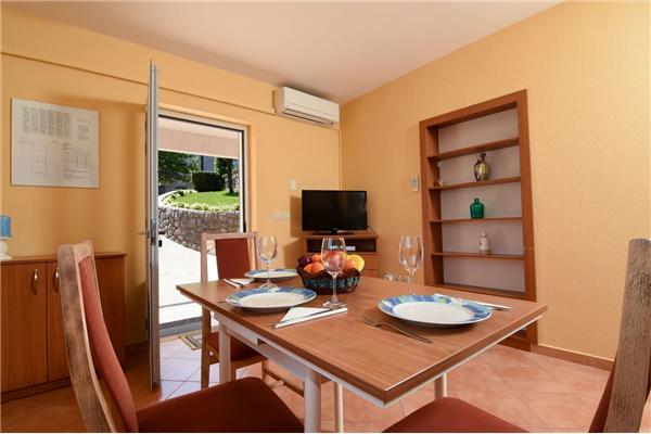 Apartment A2, for 3 persons