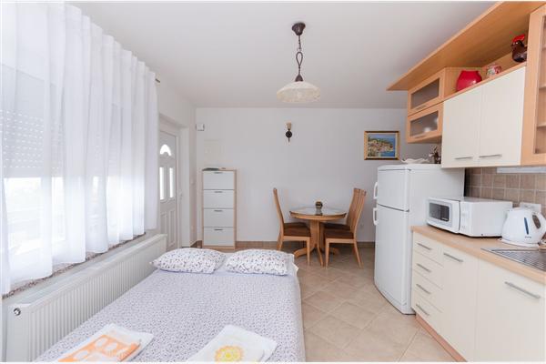 Apartment A1, for 4 persons