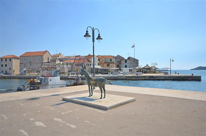 Apartmaji Mila Family & Pool Apartments