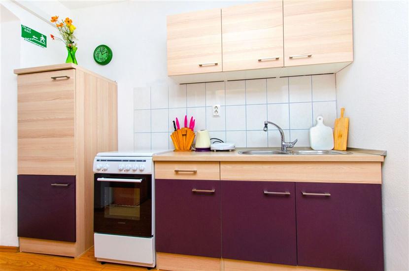 Apartment A1, for 5 persons