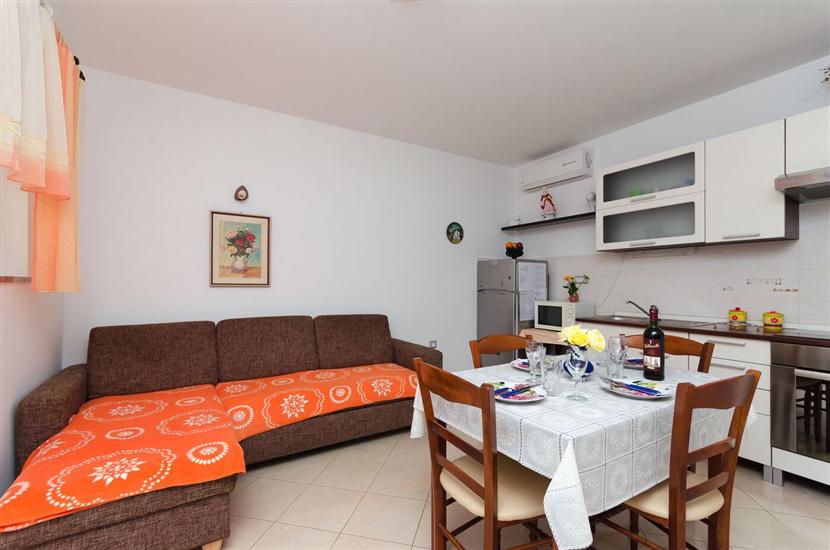 Apartment A3, for 4 persons