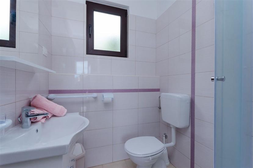 Apartment A4, for 4 persons