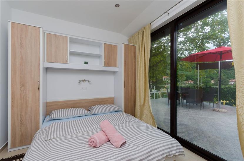 Apartment A4, for 4 persons