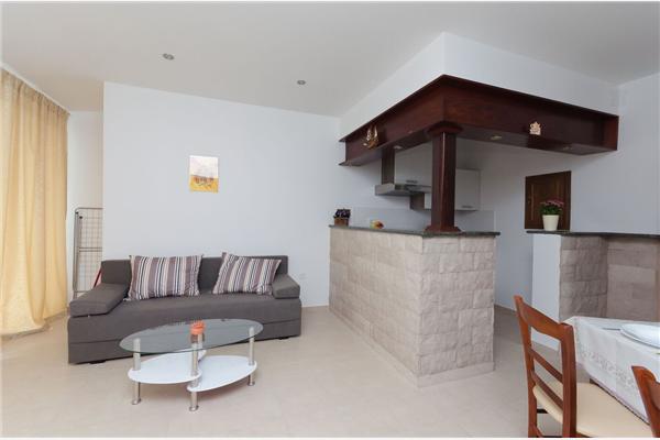 Apartment A4, for 4 persons