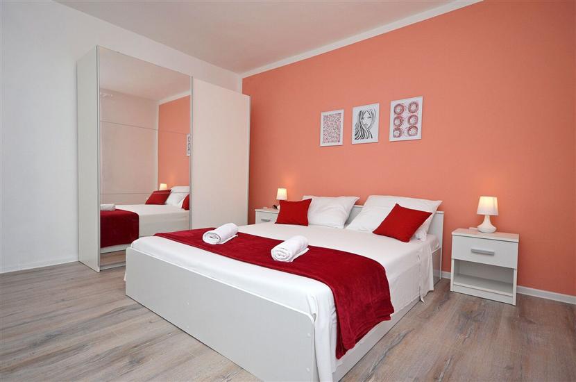 Apartment A1, for 3 persons