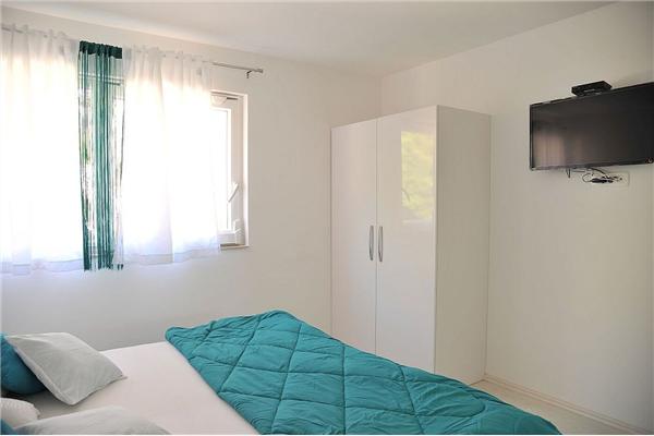 House K1, for 8 persons