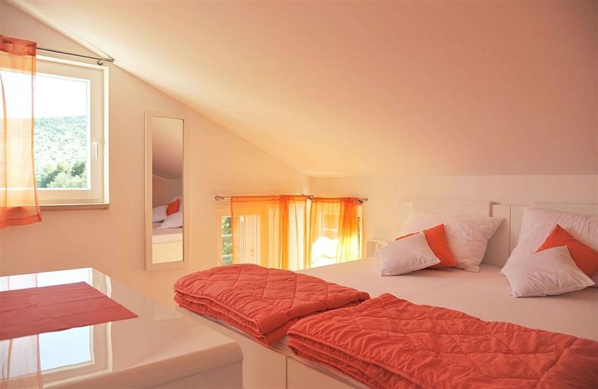 House K1, for 8 persons