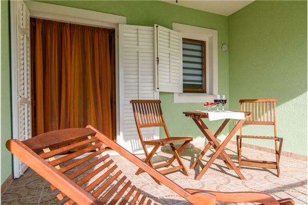 Apartment A1, for 6 persons