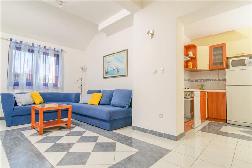 Apartment A1, for 6 persons