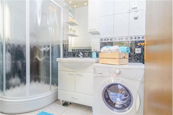 Apartment A1, for 6 persons