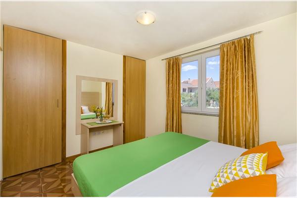 Apartment A5, for 6 persons