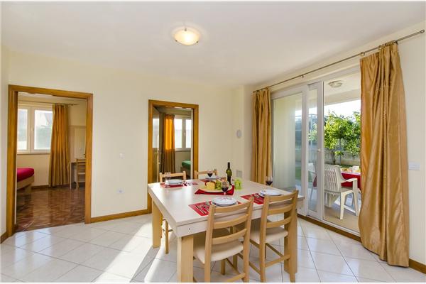 Apartment A5, for 6 persons