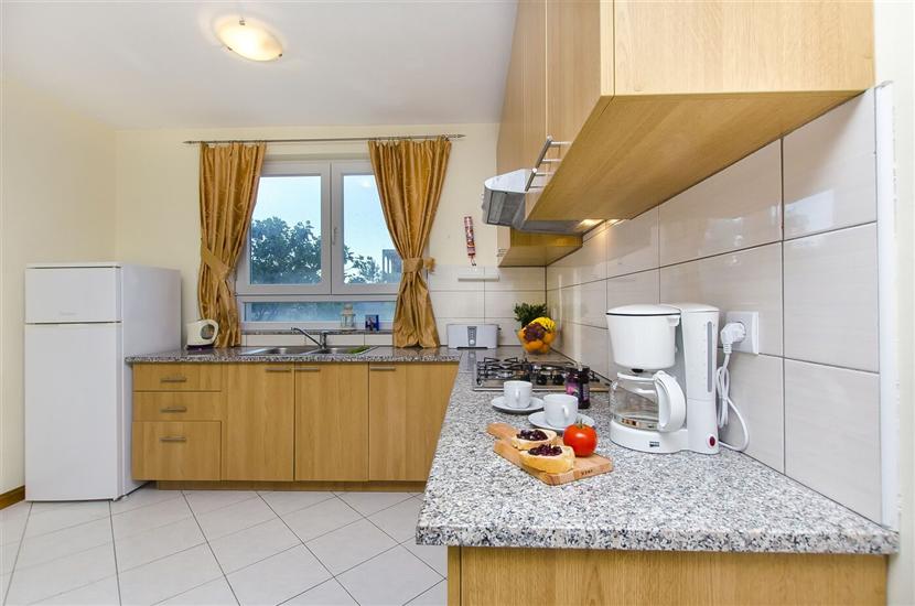 Apartment A5, for 6 persons