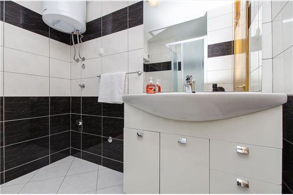 Apartment A6, for 4 persons