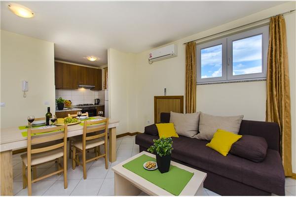 Apartment A6, for 4 persons