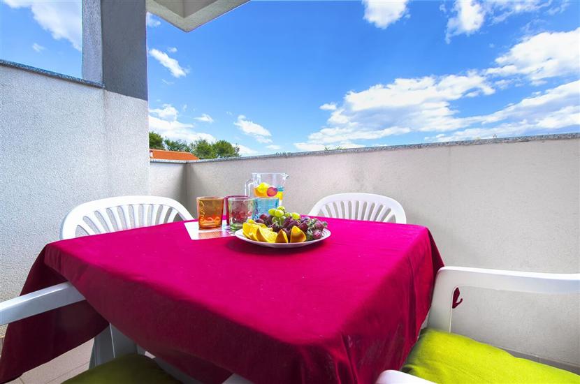 Apartment A6, for 4 persons