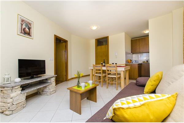 Apartment A7, for 4 persons