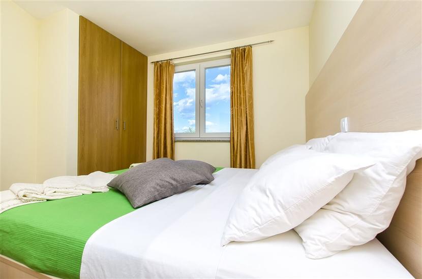 Apartment A7, for 4 persons