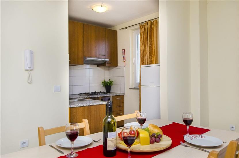Apartment A7, for 4 persons