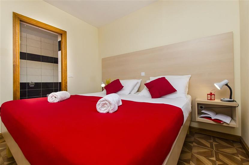 Apartment A1, for 6 persons