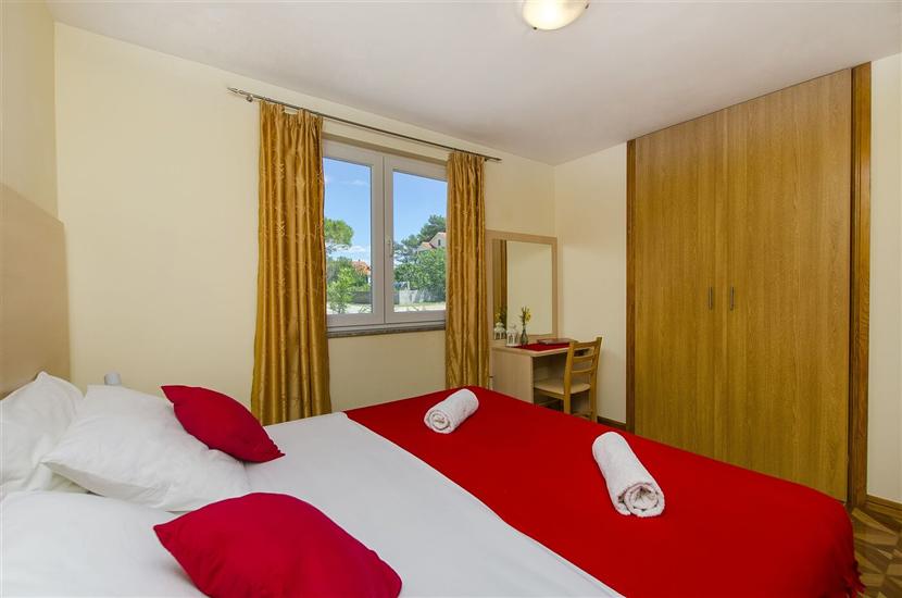 Apartment A1, for 6 persons