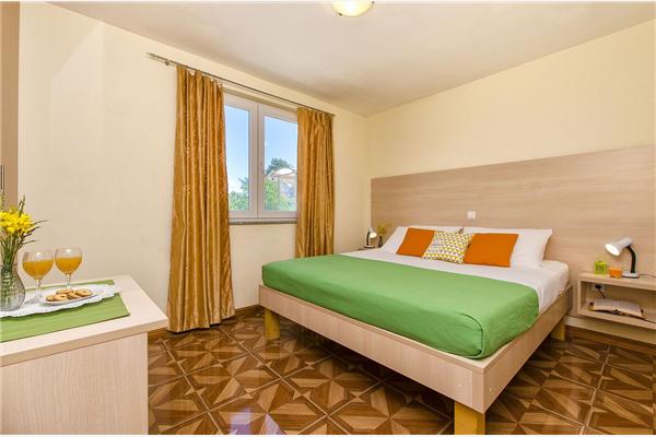 Apartment A1, for 6 persons