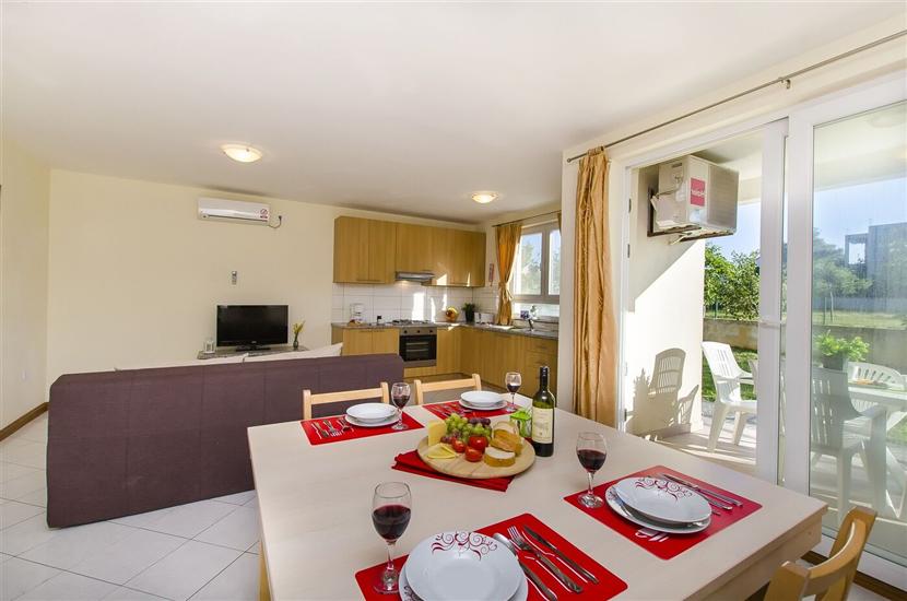 Apartment A1, for 6 persons