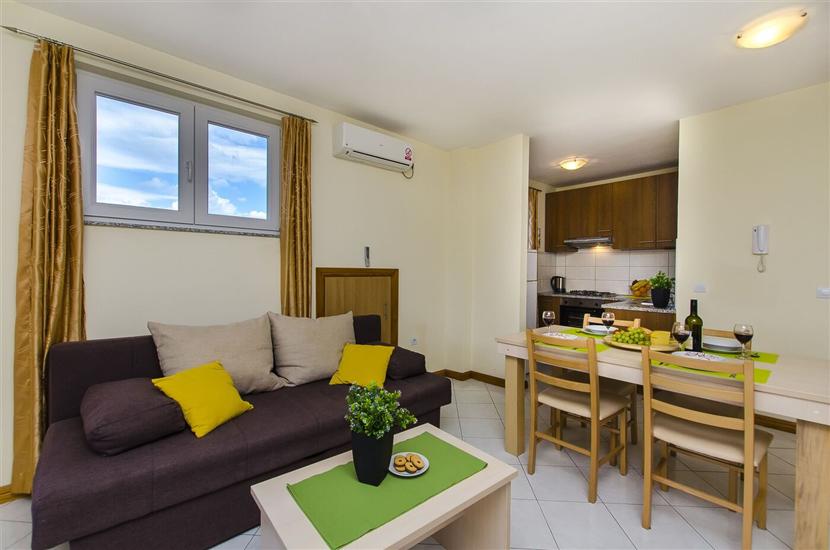 Apartment A2, for 4 persons