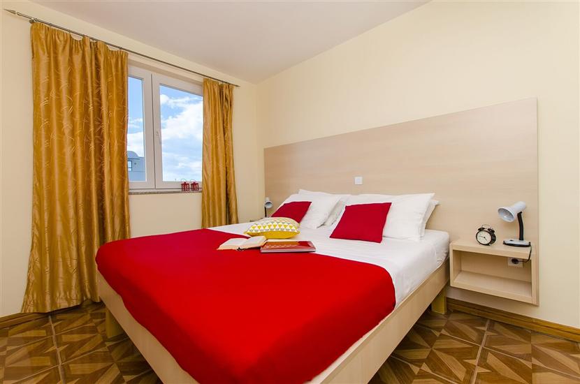 Apartment A4, for 4 persons