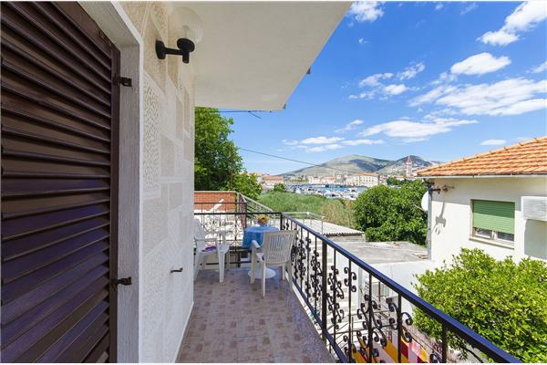 Room S7, for 2 persons