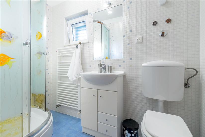 House K1, for 10 persons