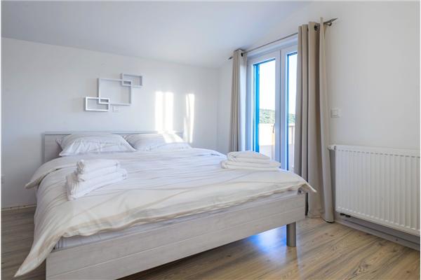 House K1, for 10 persons