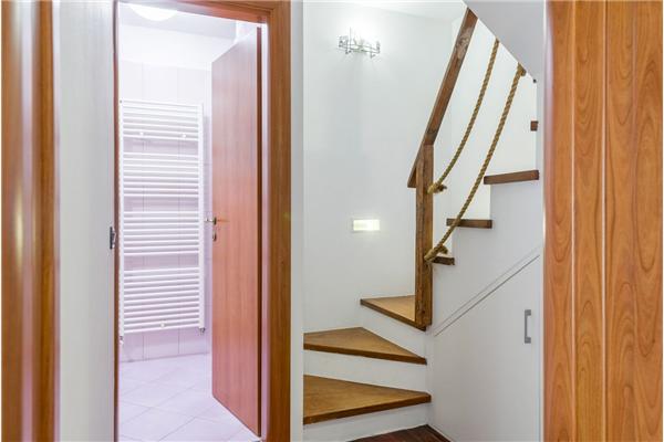 House K1, for 10 persons