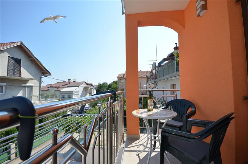 Apartment A3, for 5 persons