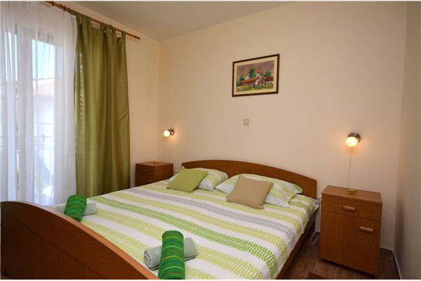 Apartment A3, for 5 persons