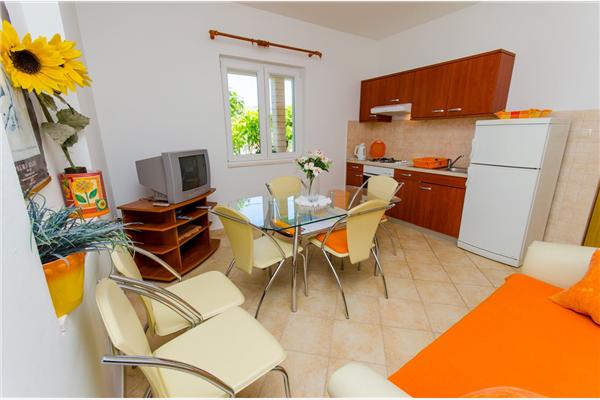 Apartment A3, for 3 persons