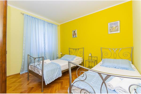 Apartment A1, for 4 persons