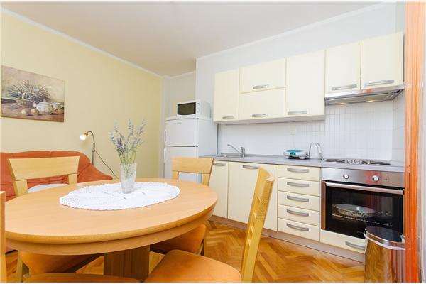 Apartment A1, for 4 persons
